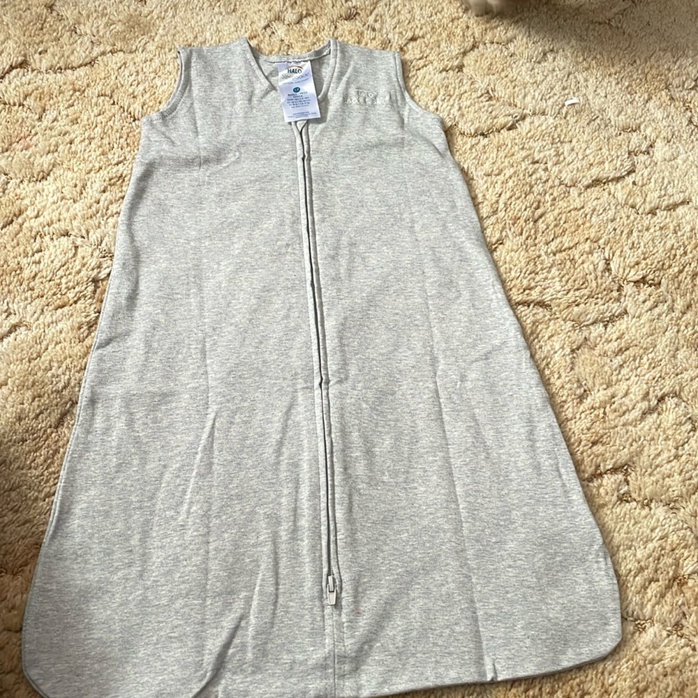 Halo sleepsack grey 0-6 mos